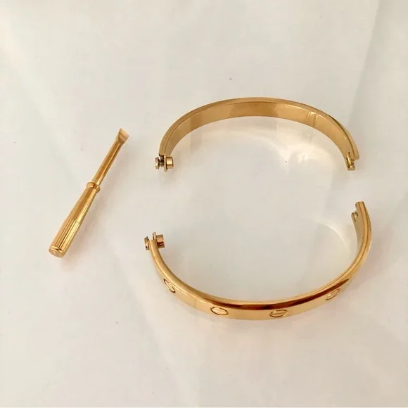 Gold Screw Bracelet Cuff Classic Model - Picture 6 of 9